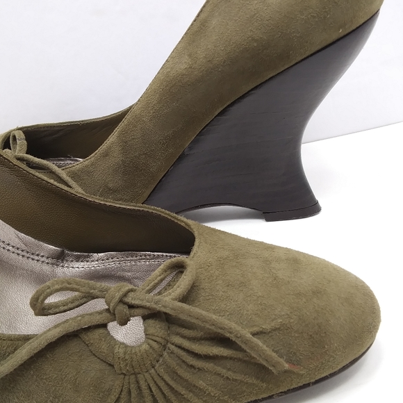 ZARA Olive Suede Curved Wedges Front Bow Detail EUC - Picture 3 of 8